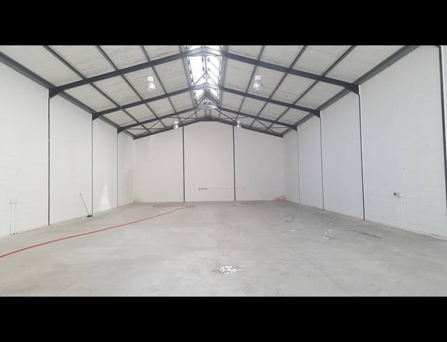 500M² WAREHOUSE TO LET IN KILLARNEY GARDENS